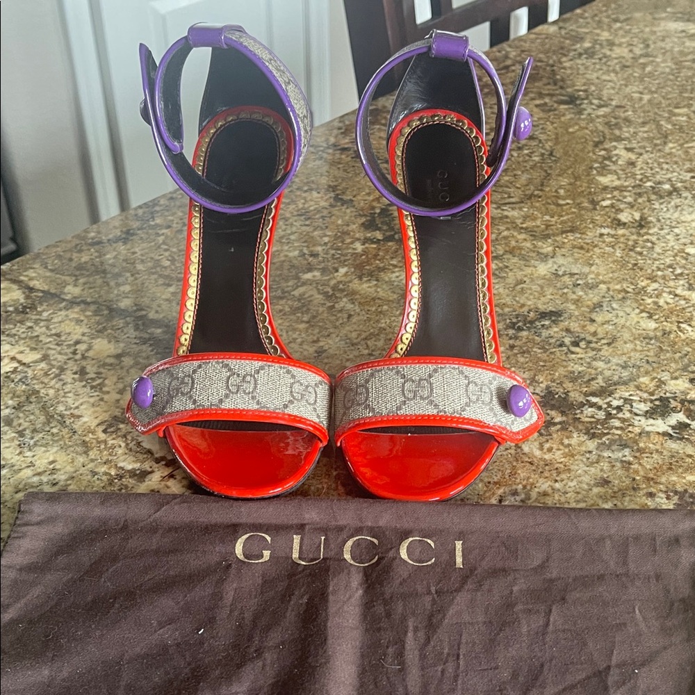 Gucci Women's Red and Purple Heels